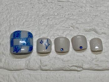 ネイルメゾン 天神店(NAIL MAISON)/落書きチェックブルー白¥11000