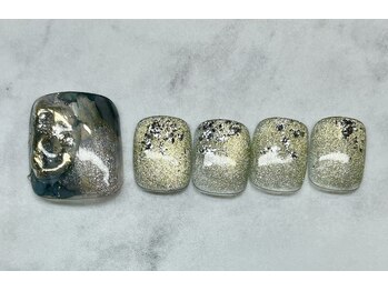 フット定額¥8000