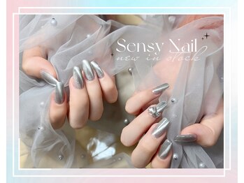センシー ネイル スタジオ(Sensy Nail Studio)/マグネットネイル+チップ長出し