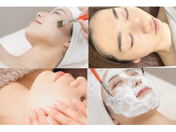 グレイスシャイン(GraceShine)の写真/《毛穴×水光肌》頑固な毛穴開き.黒ずみ.ざらつき徹底ケア!韓国肌管理&プラズマ照射で透明感溢れる水光肌へ