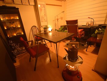 ブライト ムーン(Bright moon)/天然石に囲まれて・・・。