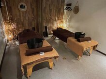 アジエスタ 名古屋錦二丁目店(ASIESTA)/施術ベッド