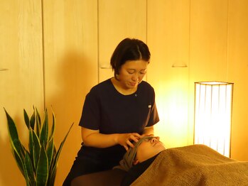 整体/オイルリンパ/足つぼ/ヘッド/整体で整え、ヘッドスパで癒す