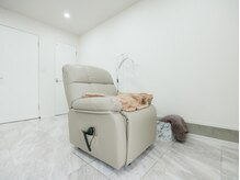 ルベリ(Ruberi)の雰囲気（ゆったりソファでご褒美時間♪フラットラッシュ/LEDまつエク）