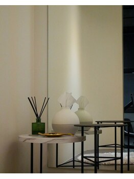 ビエネスタジムトウキョウ 青山(BIENESTAR GYM TOKYO)/【更衣室】香りに癒される空間