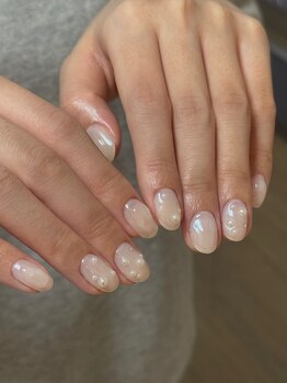 アイン(Ayn)/ホワイトネイル