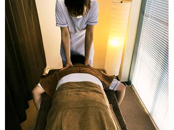 健美庵 京町店 小倉駅前/全身もみほぐしで疲れ解消