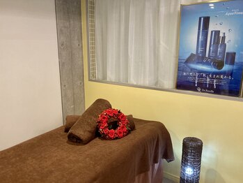 素肌美人 上石神井店/清潔感のあるエステルーム