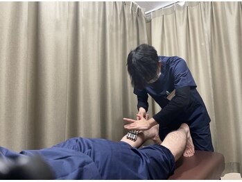 高田馬場名倉堂鍼灸接骨院/下肢の施術
