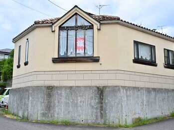 エイチアールオペレーションセンター誠(HR operation center)/お店の外観 遠目