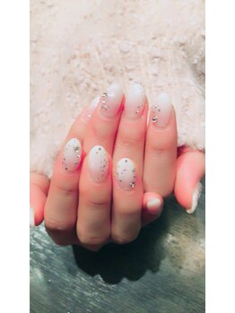 リリアーナ(Liliana)/ブライダルネイル