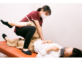 千種くま整体院/施術(全身矯正)