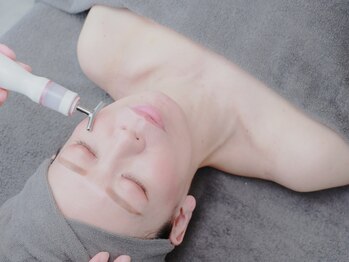 プリュネル(Prunelle)の写真/【<肌質改善>プラズマシャワー¥9900】たるみ改善・ニキビケア◎お肌の悩みを解消♪[北急緑地公園駅徒歩4分]