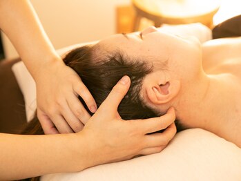 サロンカーム(Calm)/ヘッドケアでお顔もリフトアップ