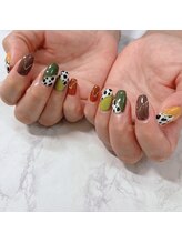 ブラン(blanc)/カラフルアニマル柄ネイル