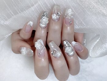 夏バラの華やかワンホンネイル