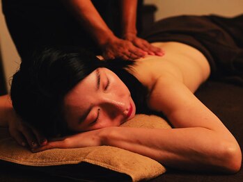 リーズ(RIES)/全身アロマトリートメント