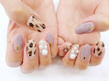 ネイリシャス(NAILICIOUS)/ふんわりレオパードネイル