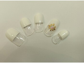 クリスタルネイル 木の葉モール橋本店(CRYSTAL NAIL)/定額カラグラジェル+アート2本