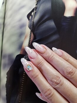 シェルの埋め込みネイル