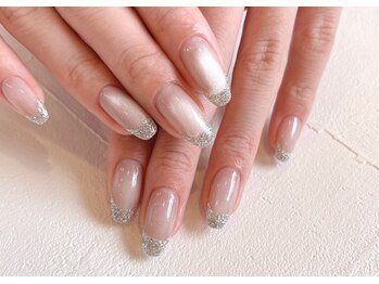 トレデュール ロイヤルエムシー 大和町店(MC)/マグネット ラメフレンチ♪