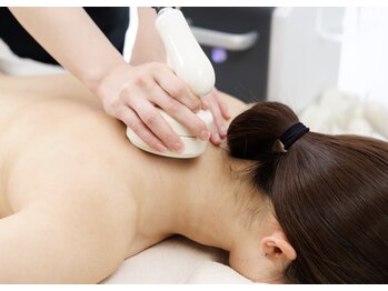 プライマルビューティ 艶 本店(Primal Beauty)/慢性的な肩や首コリの肩にも