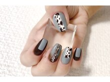 リーヴェ(Riebe)/【ハンド】cowネイル