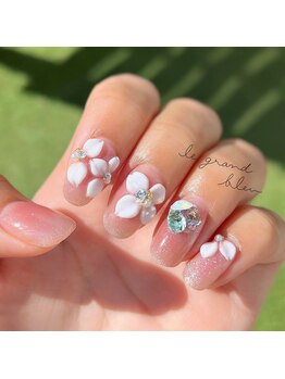 ルグランブルー(le grand bleu)/豪華3D桜ネイル