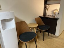 ポノ(Pono)/待合室