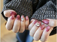 ネイルトータルビューティー ソピーロ(sopiro)/マグネットネイル