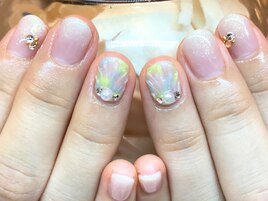 人魚の鱗ネイル。