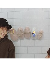 クワイ(Qui)/キラキラネイル