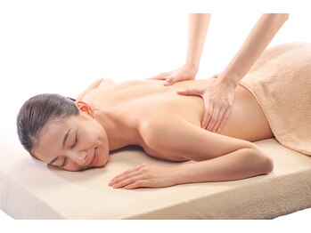 イービーシーシー梅田(e.b.c.c.)/【オプションケア】背中温熱ケア