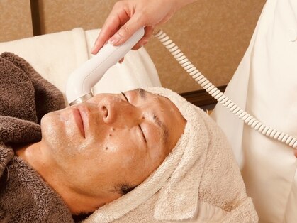 サロンドルポ(salon de repos)の写真
