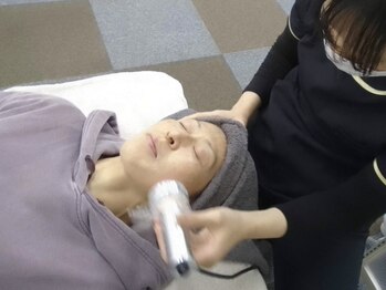 コレットの写真/最新美容機器でハリのあるツヤ肌を手に入れませんか。様々なお肌のお悩み是非お聞かせ下さい。