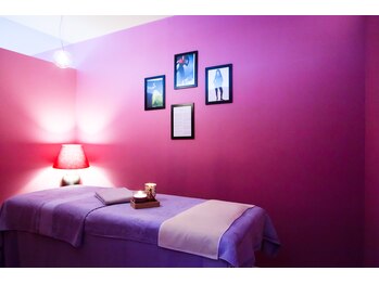 シー バイ カリスタ 表参道店(C by CALISTA)/こだわりの店内