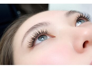 メガミ アイラッシュラウンジ(MEGAMI EYELASH LOUNGE)/超微軽量スーパーフラット♪