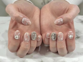 シェリエル(CIELIEL)の写真/【新しい季節にピッタリなネイルで日常を楽しみませんか？】一番のお気に入りネイルを毎月更新♪