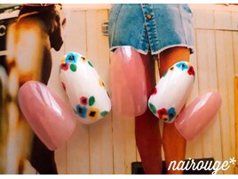 レトロな小花柄ネイル♪