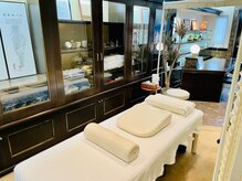 アノン 松山(Anon)/電動施術ベッド