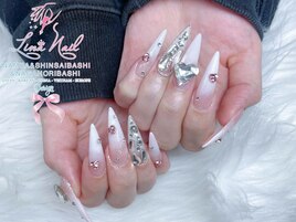 持ち込みデザイン◎つけ放題