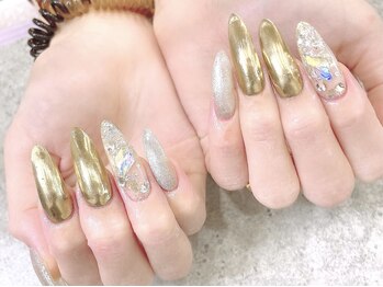 プライズアイリス アイラッシュ 池袋東口店(prize Iris eyelash)/ジェルスカルプミラーデザイン