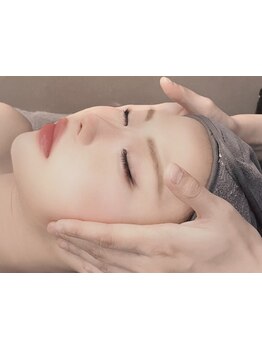 ホウレイ線・たるみ改善！予防ケア