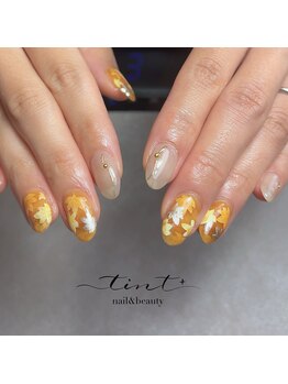 ティントプラス(tint+)/紅葉ネイル