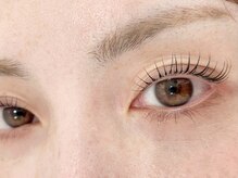 フィアラ 四条烏丸店(Fiara)/韓国風まつ毛パーマ