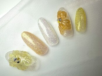 ブエノスカリン(Buenos Karin)/フラワーネイル