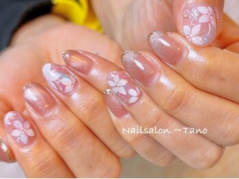 ネイルサロン タノ(Tano)の写真/【卒業・入学式/ブライダル】一生モノの思い出に★洗練された手描きアートと似合わせカラーで品格ある指先