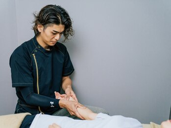 ビーレナトゥス(B Renatus)/首肩こり 改善整体【関内 整体】