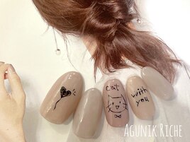 【落書きネイル】