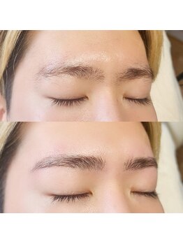 アール(R.)/ハリウッドブロウリフト